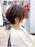 愛され大人ショート・流し前髪・ベージュブラウン【BISA】