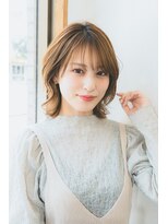 ジパングインスパイア 短めミディアムなウルフボブスタイル