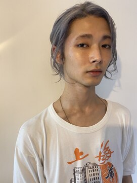 キコエル 三軒茶屋(kikoeru) メンズのホワイトシルバーカラー