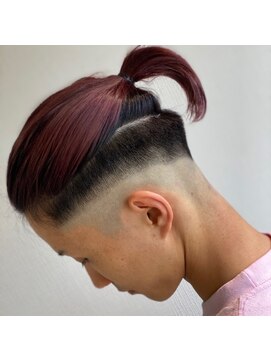 ワンズ 大里店(ONE'S) マンバン×フェード×ワインレッド