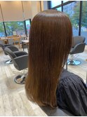 【トーンダウンで艶髪に】