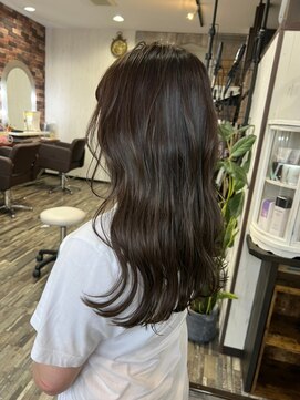 ヘアー リードレス(hair Re:dress) 透明感ツヤ髪大人可愛いアッシュ黒髪暗髪ニュアンスウェーブ