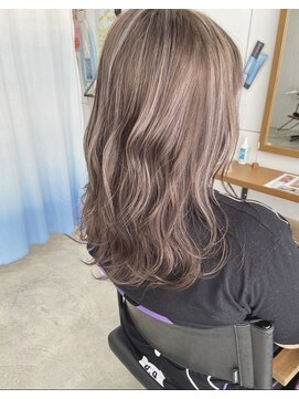 ヘアーステーション ハレラ(Hair station HaLe'LA) ピンクベージュハイライト