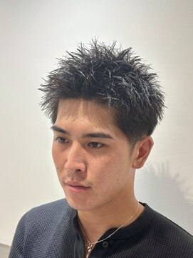シャイン 大宮(SHINE) メンズカット/パーマ/ヘッドスパ/ブリーチ/眉毛/韓国/大宮/Men's
