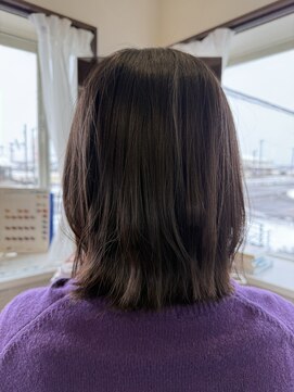 コア フィール ア デイ(COIFFURE A DAY) 新規お得クーポンあり【見附　今町】M3D外ハネスタイル