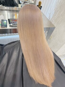 シェア 天王寺(share) ベージュカラー/ブリーチ2回/天王寺 [楢崎]