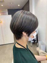 エメ(aimer)&nbsp;【ブリーチなしダブルカラー】奥行きショートボブ