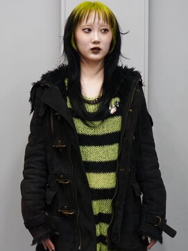 ヴァーディ オモテサンドウ(Vardy omotesando) roots/ルーツカラー ライムグリーン 蛍光カラー 表参道