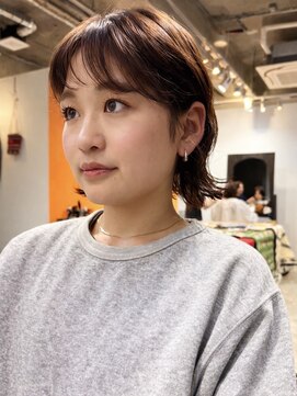 ノーム(norm) ボブレイヤーハッシュカットレイヤーカットレッドブラウン