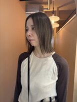 モクレン(mokuren.)&nbsp;ナチュラル切りっぱなしボブ