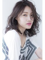 エアー 福岡(AIR) 【air-FUKUOKA】 大人かわいいくせ毛風ミディ