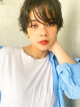 メーヴェ(Mowen) mowen 南堀江 クールショート×オリーブカラー×大人可愛い