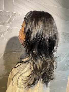 ジル アンク(Jill ankh) 《Jill ankh姫路駅前》ロングウルフ　ディープシルバー