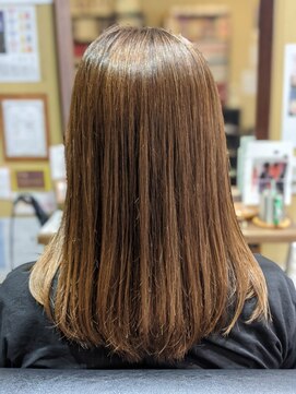 パピヨンロゼ(Papillon Rose) ツヤ感ベージュ