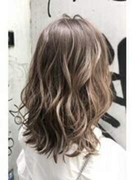 ボタニウムドットハイクバイアールサロン(BOTANIUM.Hk by Rr SALON) 【BOTANIUM.Hk by RrSALON】LAグランジカール×ヌーディベージュ