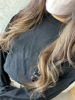 ニーゼロゼロナナ(2007)&nbsp;顔周りレイヤースタイル