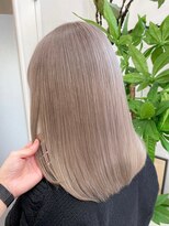 ロイス 神宮前(ROIS)&nbsp;セミディ/シアーカラー/ダークアッシュ/姫カット