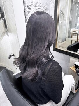 リア(riah) ダブルカラーミルクティーベージュレイヤーカット韓国ヘア