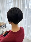 マッシュショートの刈り上げ女子☆