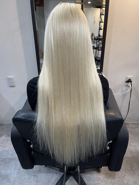 ラフ 難波店(LAFF) ハイトーン/抜きっぱなし/エクステ