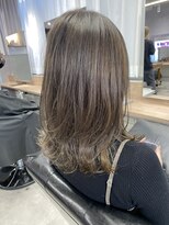 モク(mok)&nbsp;ミディアムレイヤー×アッシュベージュ