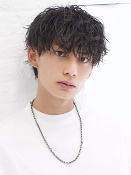 ソフトツイストスパイラルパーマモテる無造作マッシュショート