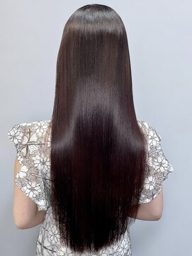 ピリオド 赤坂(Period.) ロングヘア ワイン レッド 縮毛矯正 最上級髪質改善 赤坂見附