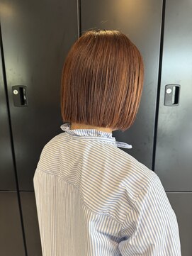 ラトリエ(L'Atelier) オレンジカラー/ミニボブ/切りっぱなしボブ