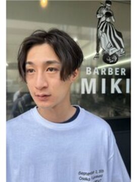 バーバーミキ(BARBER MIKI) メンズ/センターパート/ツーブロック