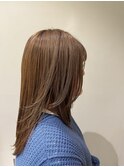 レイヤーセミロングスタイル