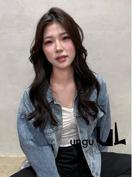 アングゥ ウル(ungu ul) レイヤー／ロング／韓国巻き