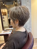 キー(key) 40代50代におすすめ♪くびれショート