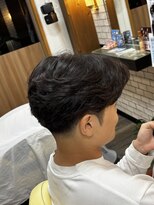 ジェネシス 本店(genesis)&nbsp;テーパーフェード×韓国風毛流れパーマ
