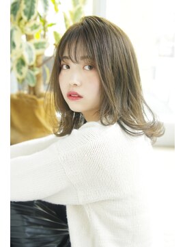 モカス(mocas) 透明感のあるナチュラル外ハネ☆