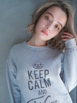 カンナ(Canna) エアリーミディ/ショートパーマ/黒髪/ホワイトアッシュ/TOKIO