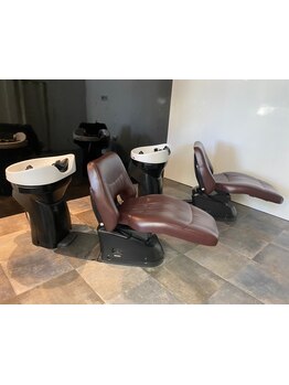 *リピーター様多数*髪と頭皮が潤う極上リラクゼーションを体感◎髪と一緒に日々の疲れも癒していきます！