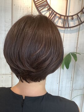 ヘアメイク カン プラスエフ(HAIR MAKE KANN+f) スッキリショート