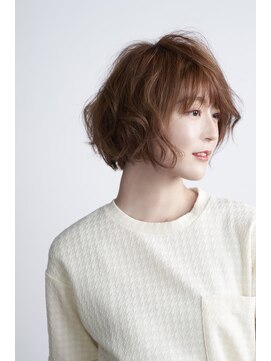 タヤ 自由が丘店(TAYA) ２０代３０代４０代大人かわいい小顔ひし形ふんわりボブ