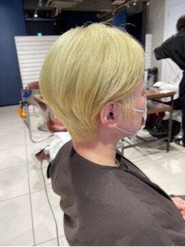 アース 三ツ境店(HAIR&MAKE EARTH) ハイトーンショート