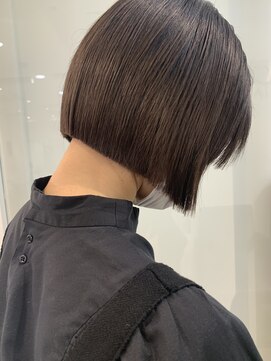 ノス 表参道(NOOS) 表参道/表参道駅/レイヤーカット/ボブ/ダブルカラー/顔周り