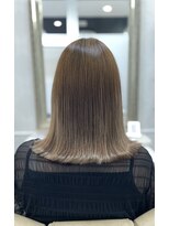 レヴィア(revia)&nbsp;幹細胞100%ケアでハリコシ強化