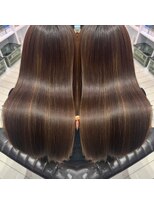 パドトロワ(Pas de trois)&nbsp;髪質改善トリートメント【グラメント】極上の艶体験