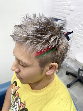 ウーロス(uros.) フェードカット☆シルバー