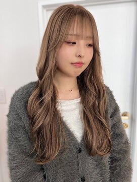 パーク 福岡天神西通り店(parc) ブロンドベージュ ハイトーン ブリーチ 顔周りカット 艶髪 20代