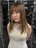 ロリム(RorriM)&nbsp;フェイスレイヤー × ハイライト ブリーチカラー ダブルカラー