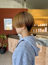 エコール(EcorE) 刈り上げショート★ブリーチカラー