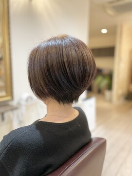 シュプレミュー(Supremu) ヘッドスパ/白髪ぼかし/髪質改善/縮毛矯正/レイヤーカット