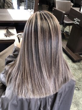 ヒスヘアー クリエイティブスペース(hys hair creative space by lauto) ライトベージュバレイヤージュ