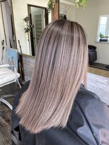 ロール(ROLL)&nbsp;バレイヤージュ