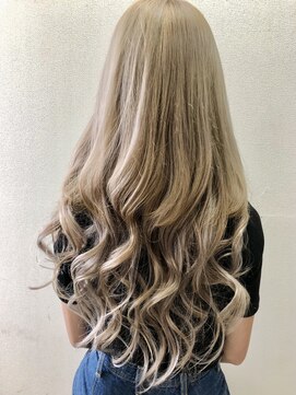 メルシー 大阪梅田店 グレージュ